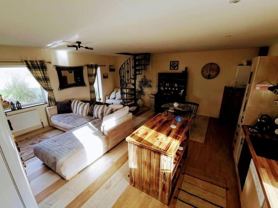 Вилла The Gate House Kirkistown Экстерьер фото