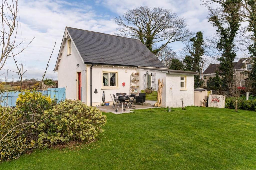 Вилла The Gate House Kirkistown Экстерьер фото