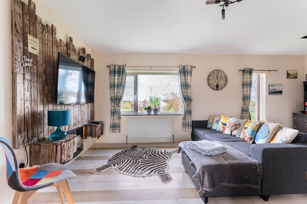 Вилла The Gate House Kirkistown Экстерьер фото